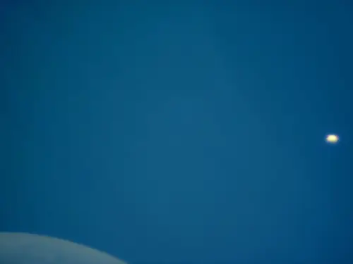 Venus slipping behind the Moon - 1